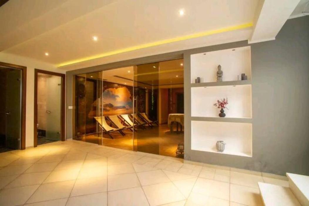 Modern Top Floor Sea View 3Br With Pools, Spa & Fitness Bečići エクステリア 写真
