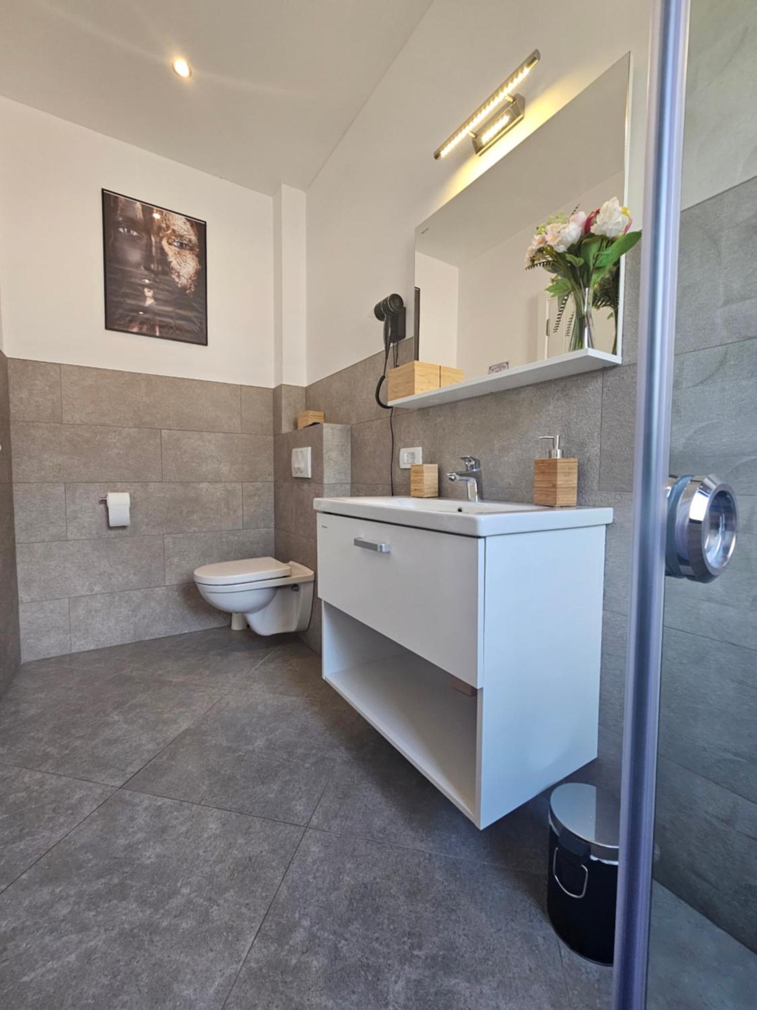 Modern Top Floor Sea View 3Br With Pools, Spa & Fitness Bečići エクステリア 写真